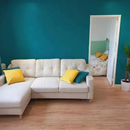 Tres Bel T3 - Metro Mermoz - Parking Apartment *