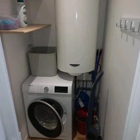 Tres Bel T3 - Metro Mermoz - Parking Apartment